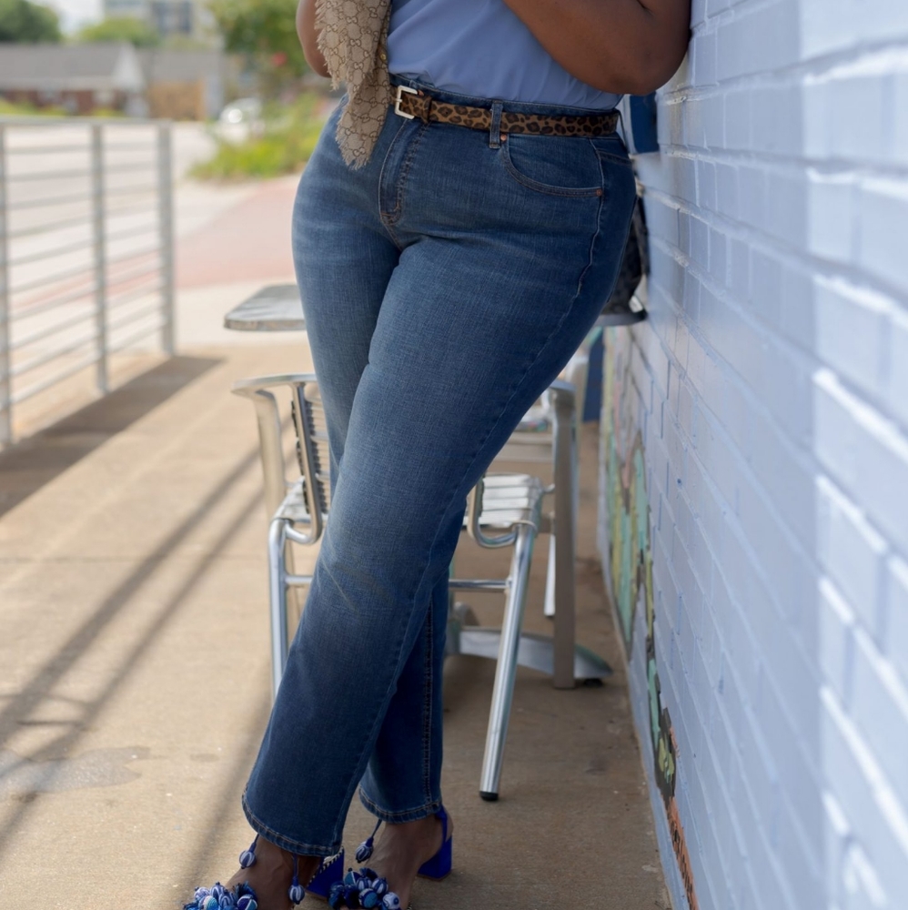 EUC LANE BRYANT MAGIC WAISTBAND SIGNATURE FIT- MIDRISE SKINNY SZ 28